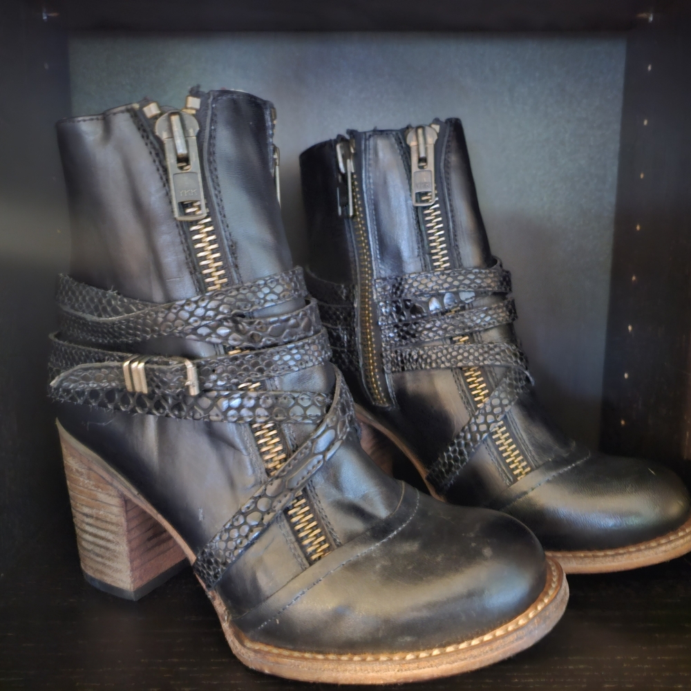 FREEBIRD BALBOA SIZE 8